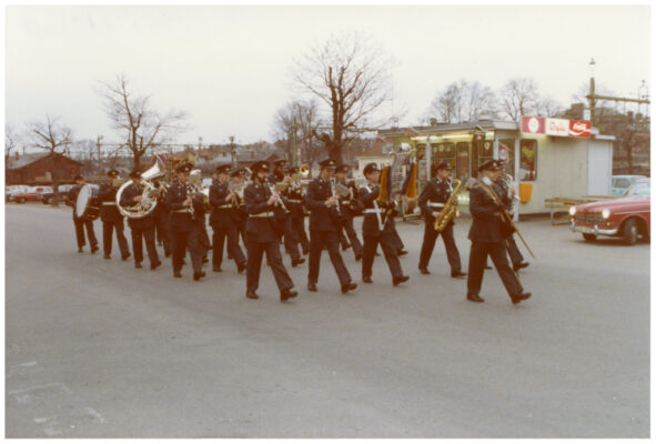 Marschband i procession