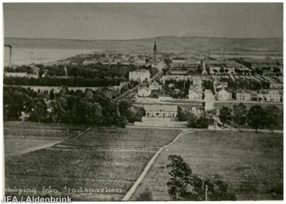 Vy över Jönköping från väster.