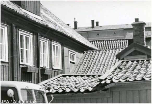 Ett antal tak.