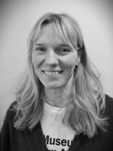 Maria Paulin El Hattab, arkivarie.